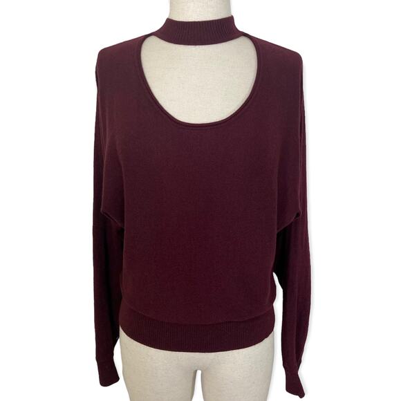 Splendid burgundy reversible sweater, medium soft choker keyhole long sleeve - Picture 4 of 12